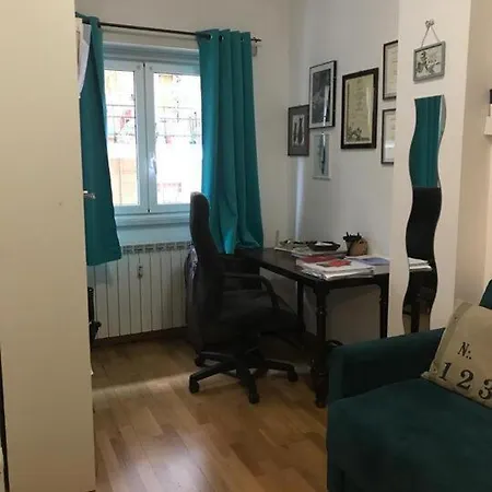 Confortevole Per 5 Persone A Portuense